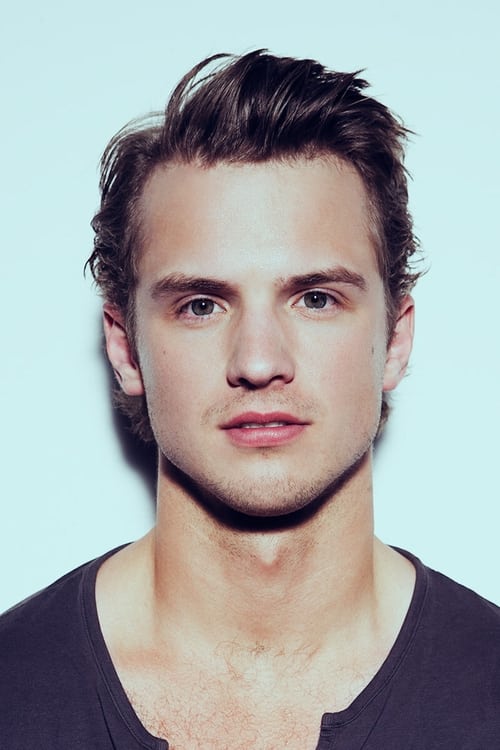 Picture of Freddie Stroma