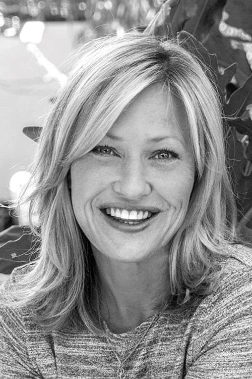 Picture of Joey Lauren Adams