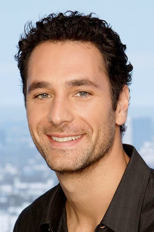 Picture of Raoul Bova