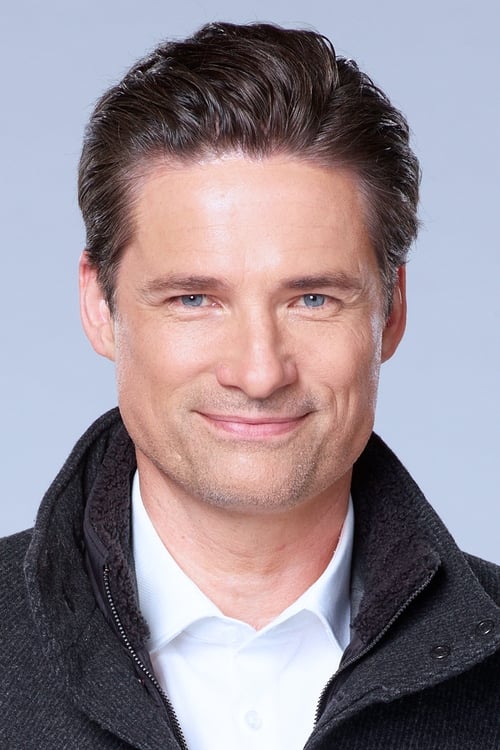 Picture of Warren Christie