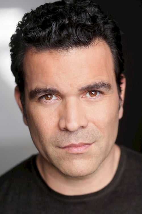 Picture of Ricardo Chavira