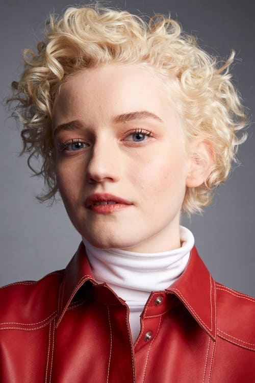 Picture of Julia Garner