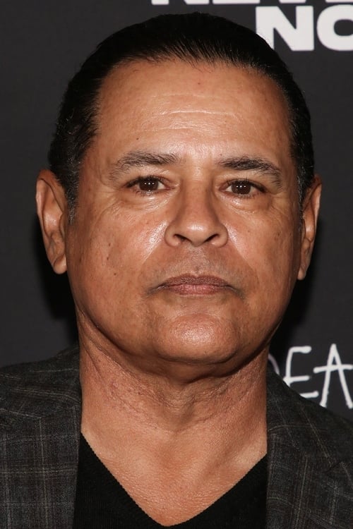 Picture of Raymond Cruz