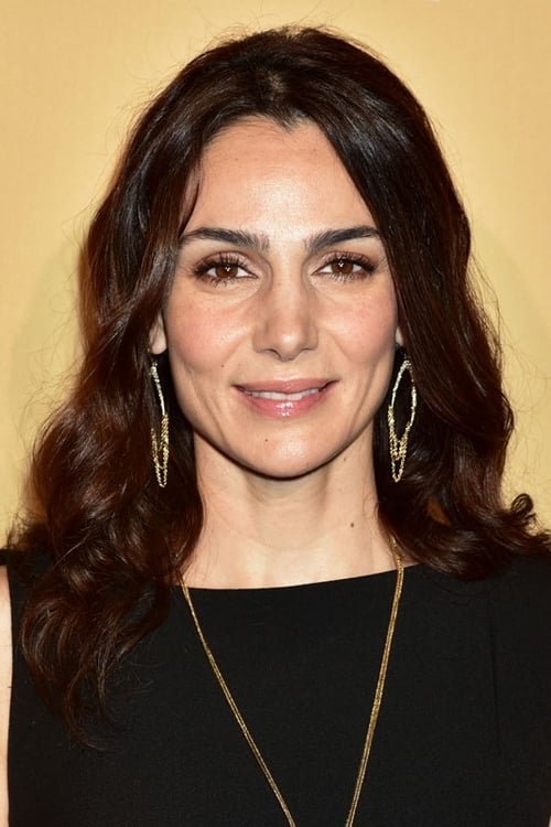 Picture of Annie Parisse