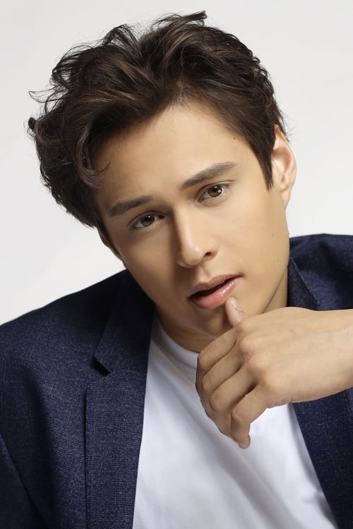 Picture of Enrique Gil