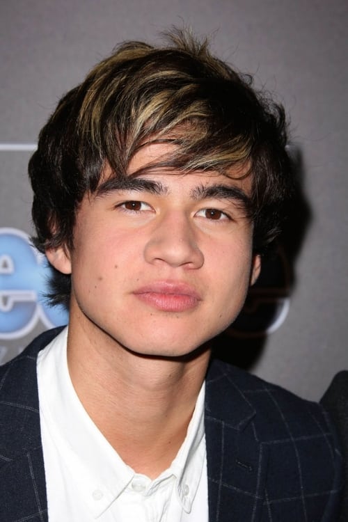 Picture of Calum Hood