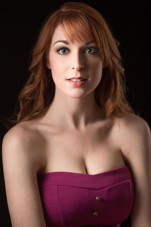 Picture of Lisa Foiles