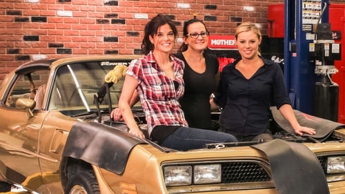 Still image taken from All Girls Garage